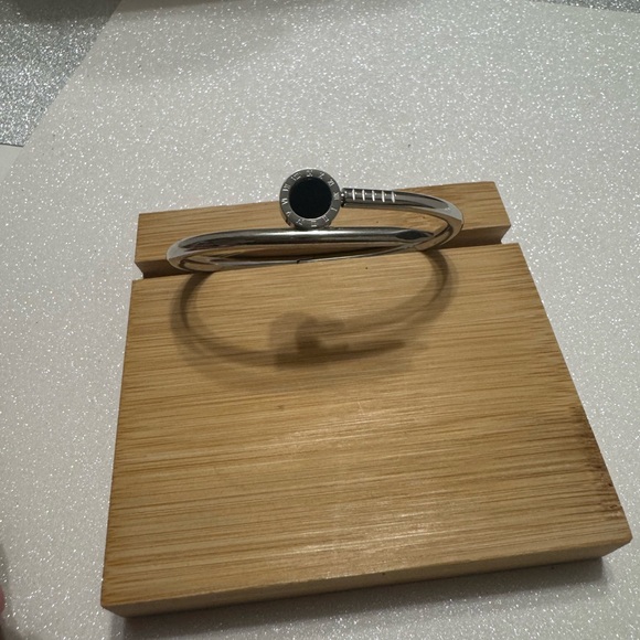 LIVE SHOW BRACELET - Picture 9 of 10